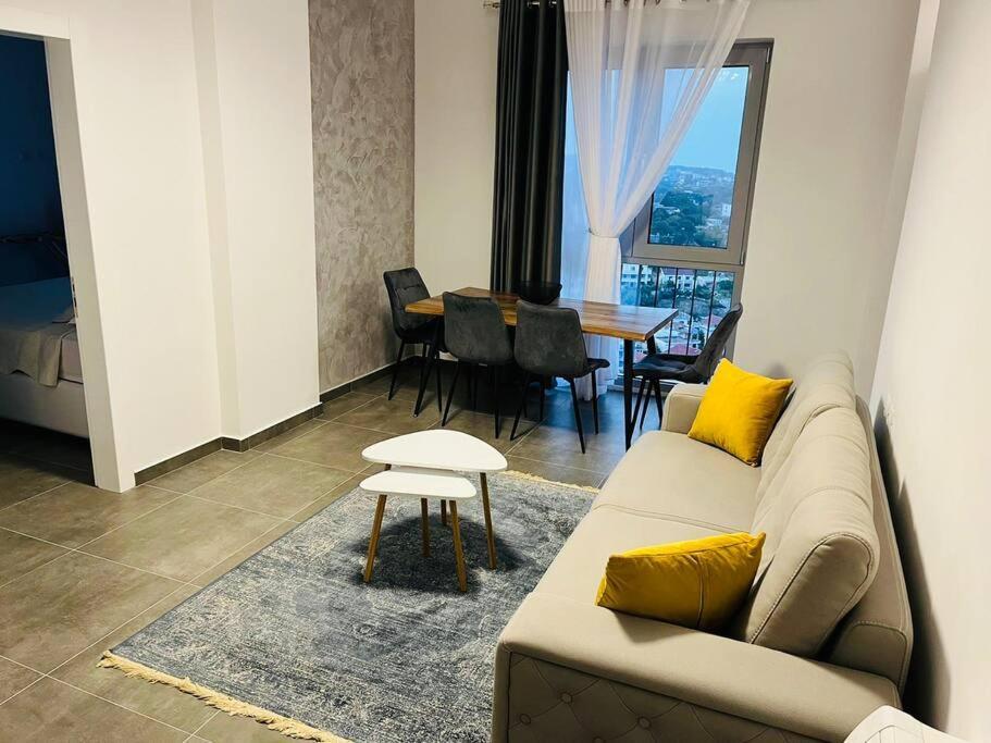 Solen Apartments 2 Durrës Buitenkant foto